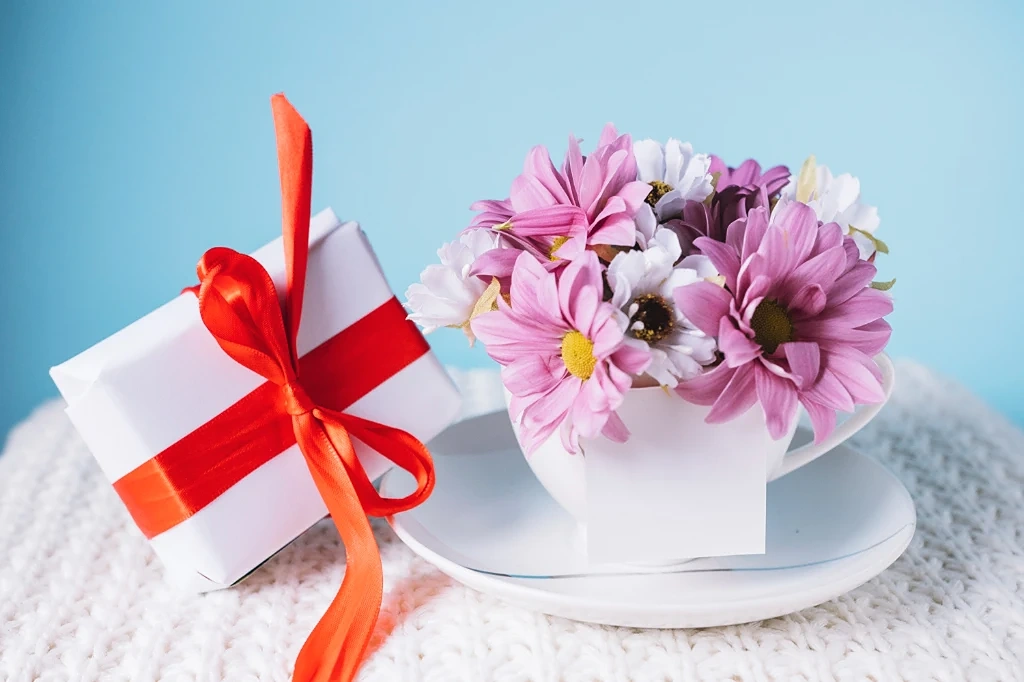 Gifts & Bouquets